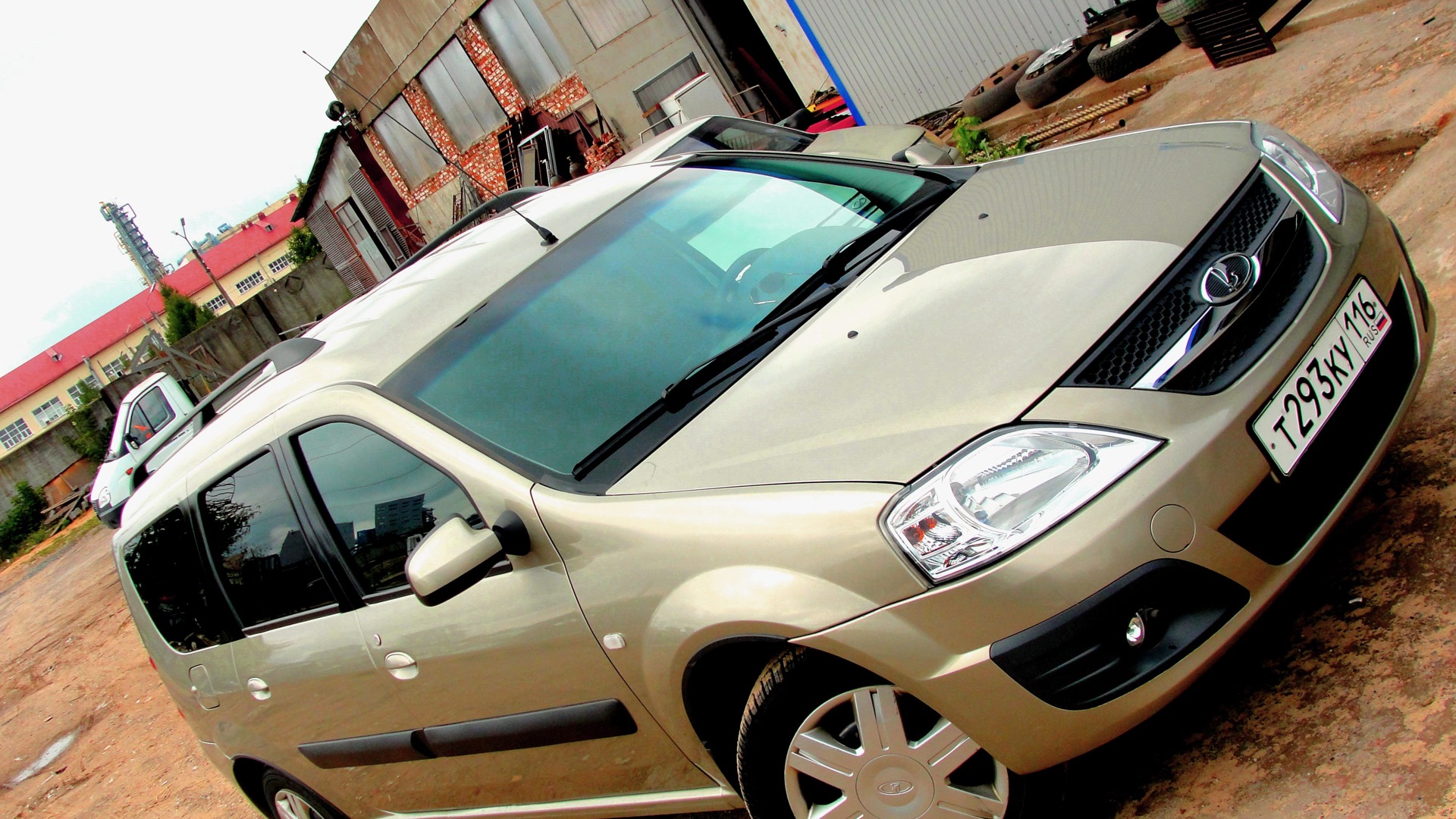 Lada Ларгус 1.6 бензиновый 2013 | The Roads Ship на DRIVE2