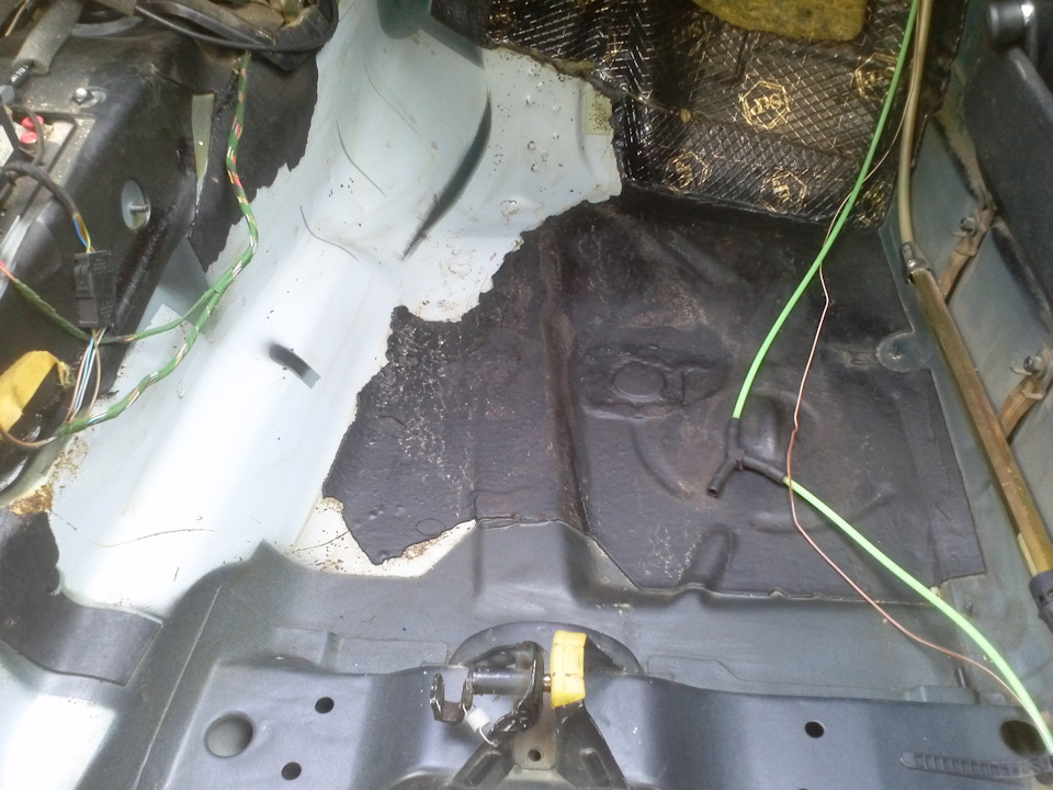 Снятие ковра ЧАСТЬ 3 Шумоизоляция по заводскому на примере tecsound ...