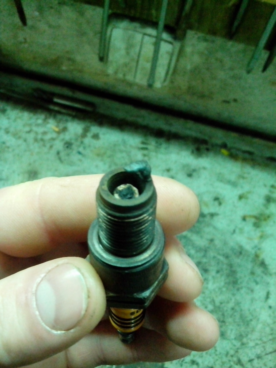 Вот до чего доводит позднее зажигание. — ИЖ Москвич 412, 1,5 л, 1982 ...