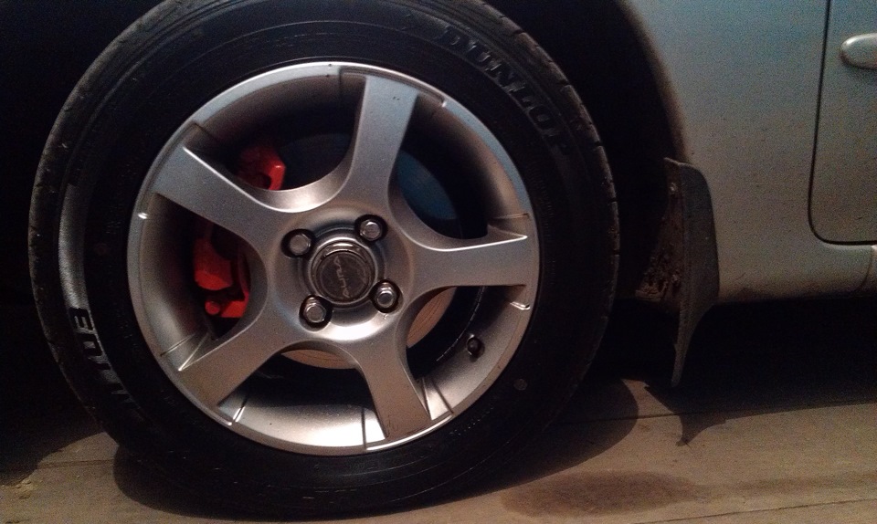 Красные суппорта — KIA Spectra, 1,6 л, 2008 года | тюнинг | DRIVE2