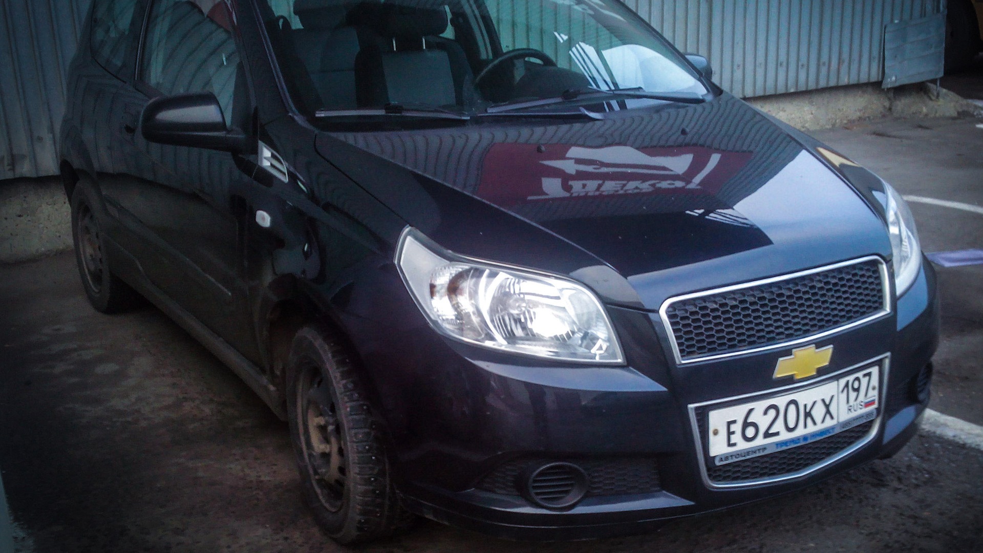 Chevrolet Aveo 3-door 1.4 бензиновый 2010 | 1.4 AT на DRIVE2