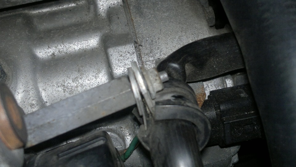 замена вспомогательного ремня и ТО генератора — Volkswagen Golf Mk4, 2 ...