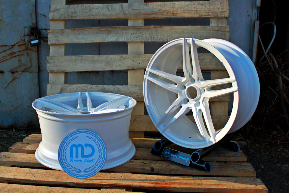 Колеса 2000 краснодар. Дискофф. Дискофф. Уральская 212/2 краснодар. Литой диск messer messer r17 7.