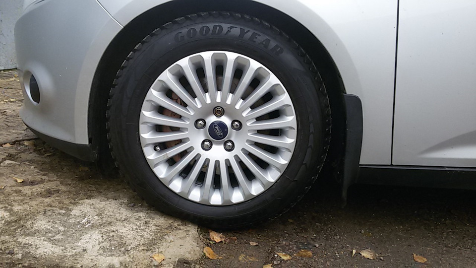 колеса форд фокус 215/50 r17. оригинальные диски форд фокус 3 рестайлинг. форд фокус 3 какие шины. диски на форд фокус 3 рестайлинг. резина летняя r16 форд фокус 3.