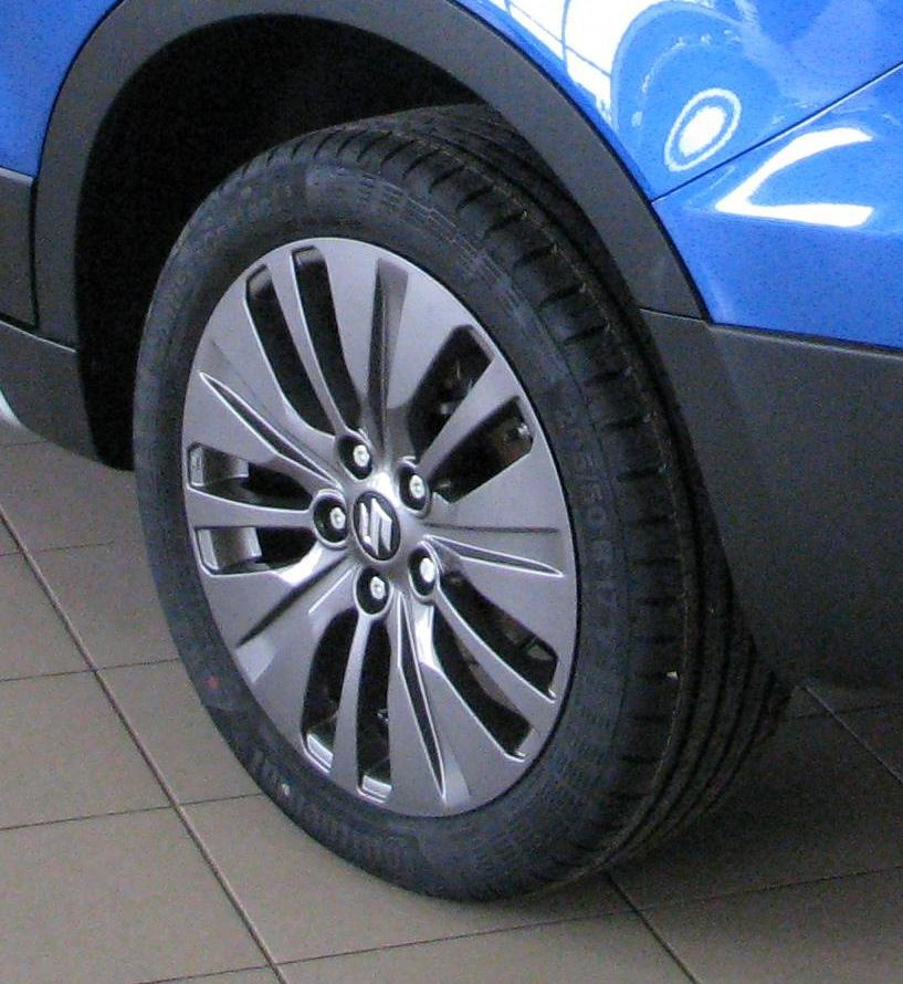 Кросс резина r17. Колеса Suzuki SX 4 225/55/17. 215/50 R17 sx4. 215 60 R16 sx4. Sx4 205/60 r16.