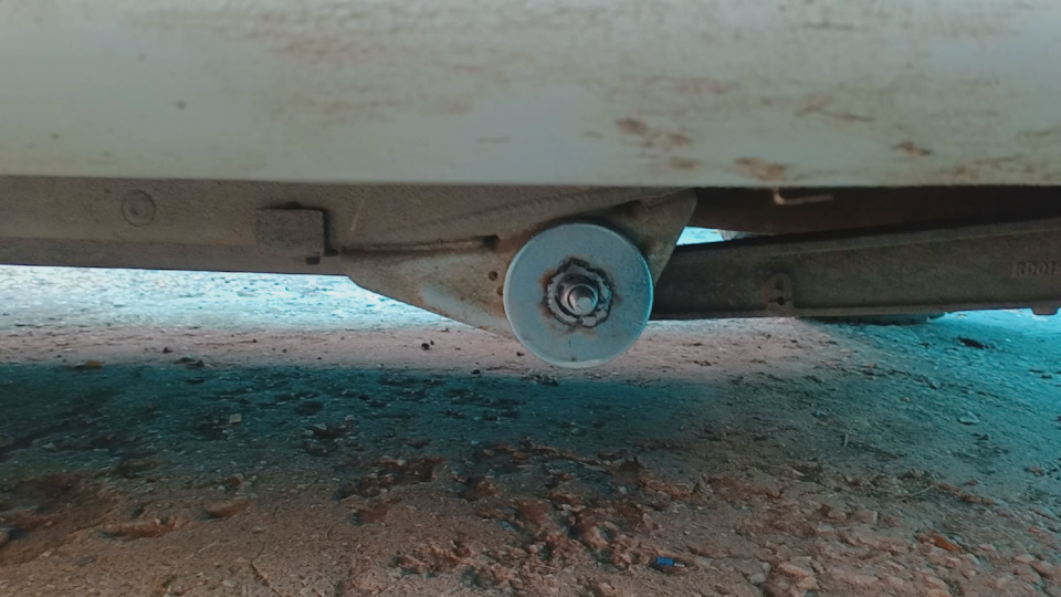 Шайбы на месте — Suzuki Jimny (1G)