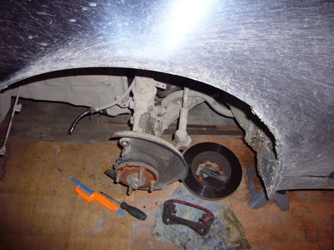 Brakes - Toyota Corolla Levin 16L 1993