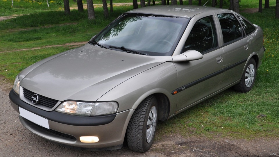 Opel Vectra b 1997 1 6