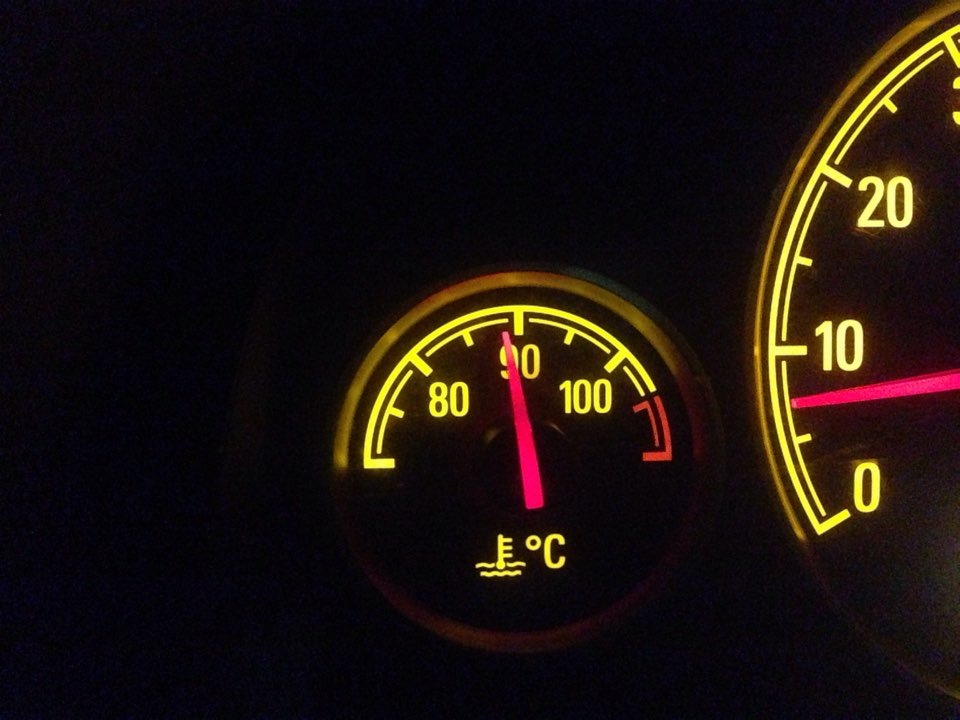 Замена термостата и свечей если их можно так назвать — Opel Vectra C, 1 ...