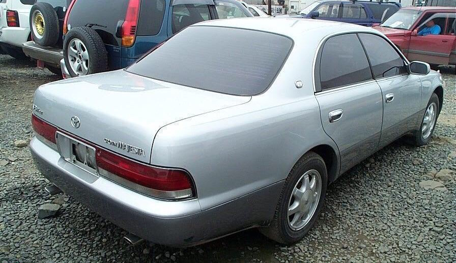 Toyota Crown Majesta 1995