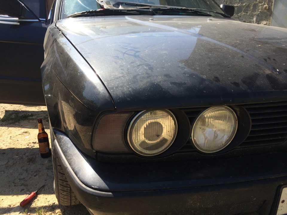 Зазоры на капоте. — BMW 5 series (E34), 2,5 л, 1991 года | своими ...