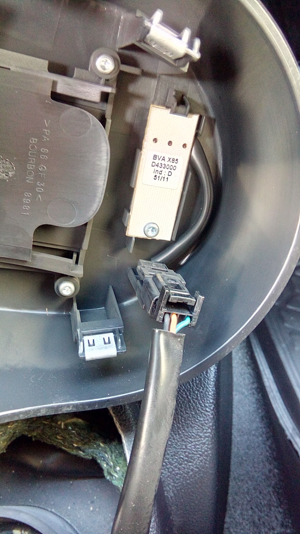 подсветка и проводка кнопки зимнего режима — Renault Logan (1G)