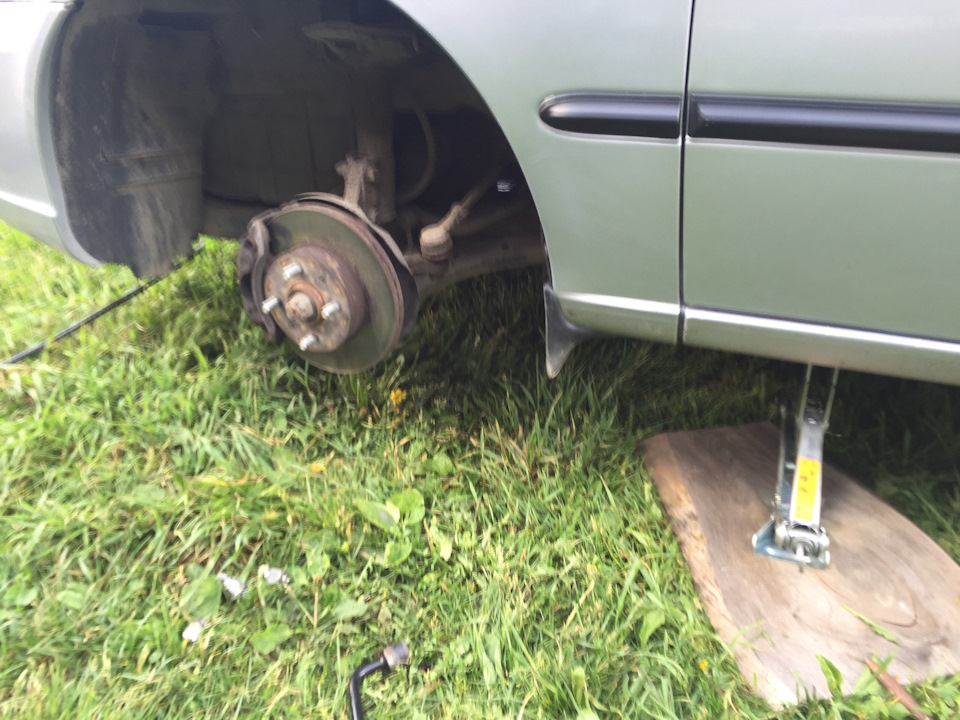 Красим ржавые диски — Hyundai Accent (2G), 1,5 л, 2008 года | колёсные ...