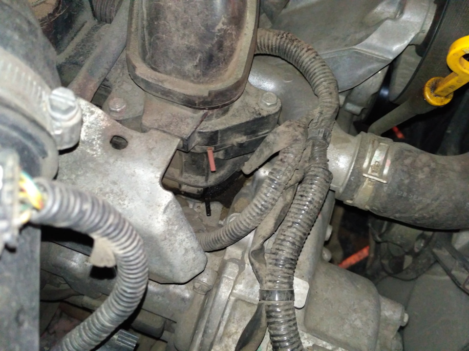 Масло из-под паука впускного коллектора — Subaru Forester (SH), 2 л ...