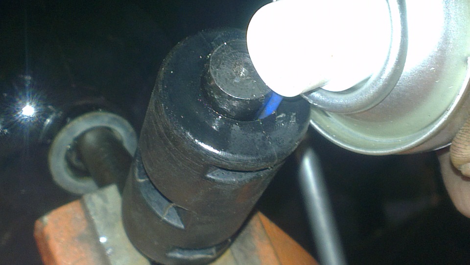 Снятие наплавленного резинового набалдашника с ручки КПП — Great Wall ...