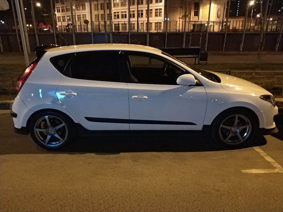 Припарковал у дома и время уже 12-ый час… — Hyundai i30 (1G)