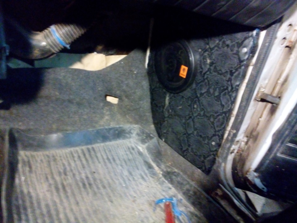 кожа на месте — ИЖ 2715