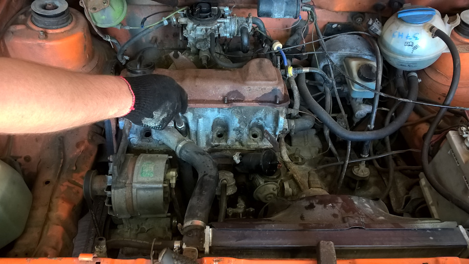 Замена масла, масляных колпачков и пары прокладок. — Volkswagen Golf ...