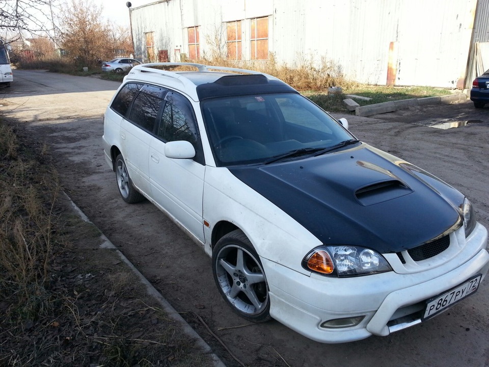 Фото toyota caldina