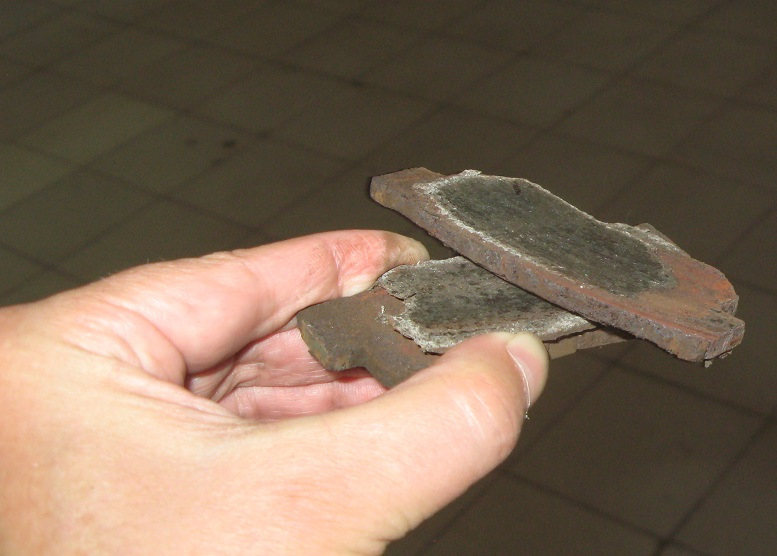 Замена старых тормозных колодок — стерлись напрочь! — Hyundai Santa Fe ...