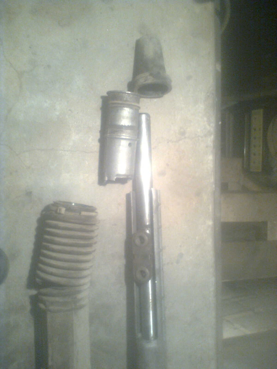 Поломка рулевой рейки, ремонт и замена на востановленую Б/У своими ...