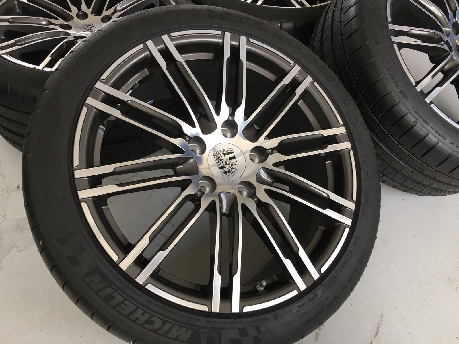 колесный диск 911 turbo design 21" (10 x 21). Vic f-196a фильтр топливный. 21 21 911. 21 21 911. пружина ползунок управления пежо ситроен 091121.