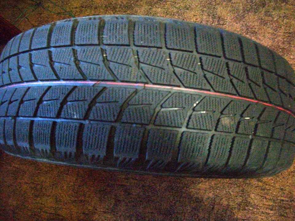 Продам 4 колеса 235/60 R16 на дисках, резина зимняя Bridgestone — DRIVE2