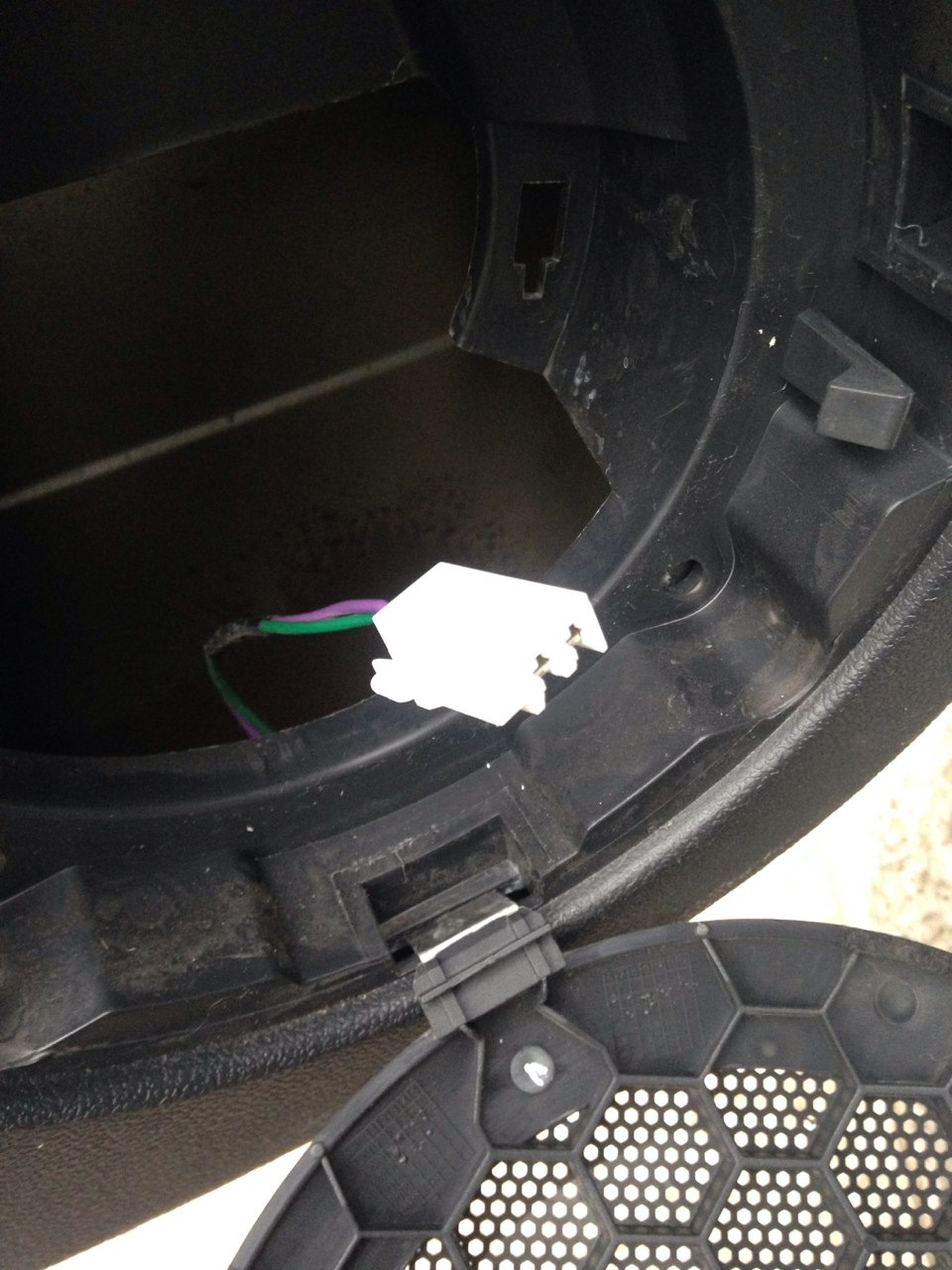 Замена штатной акустики. — DRIVE2