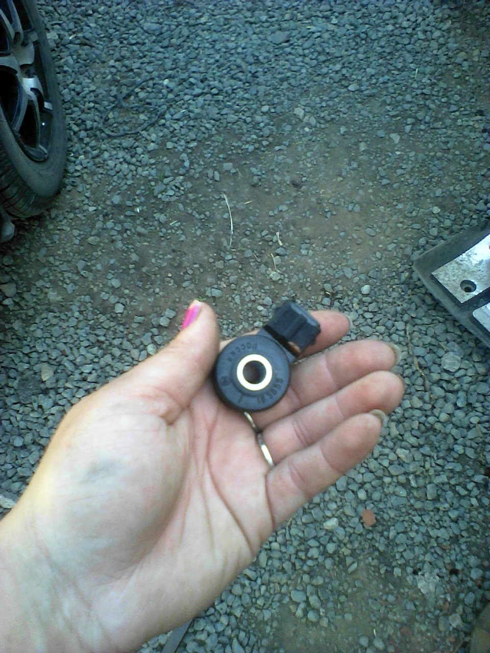 Датчик детонации ваз 2113. Датчик детонации ваз 21124 16 клапанов. Неисправности датчика детонации ваз. Датчик детонации ваз 8 клапанов. Датчик дд ваз 2114.