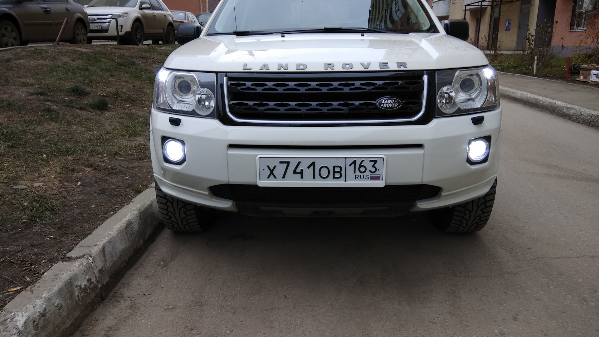 Land Rover Freelander 2 2.2 дизельный 2008 | Белый Английский Танк на DRIVE2