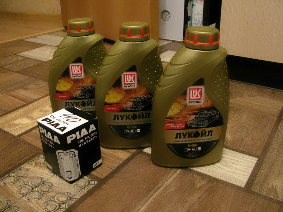 Масло моторное российское Лукойл — Toyota Corsa (5G), 1,5 л, 1995 года ...