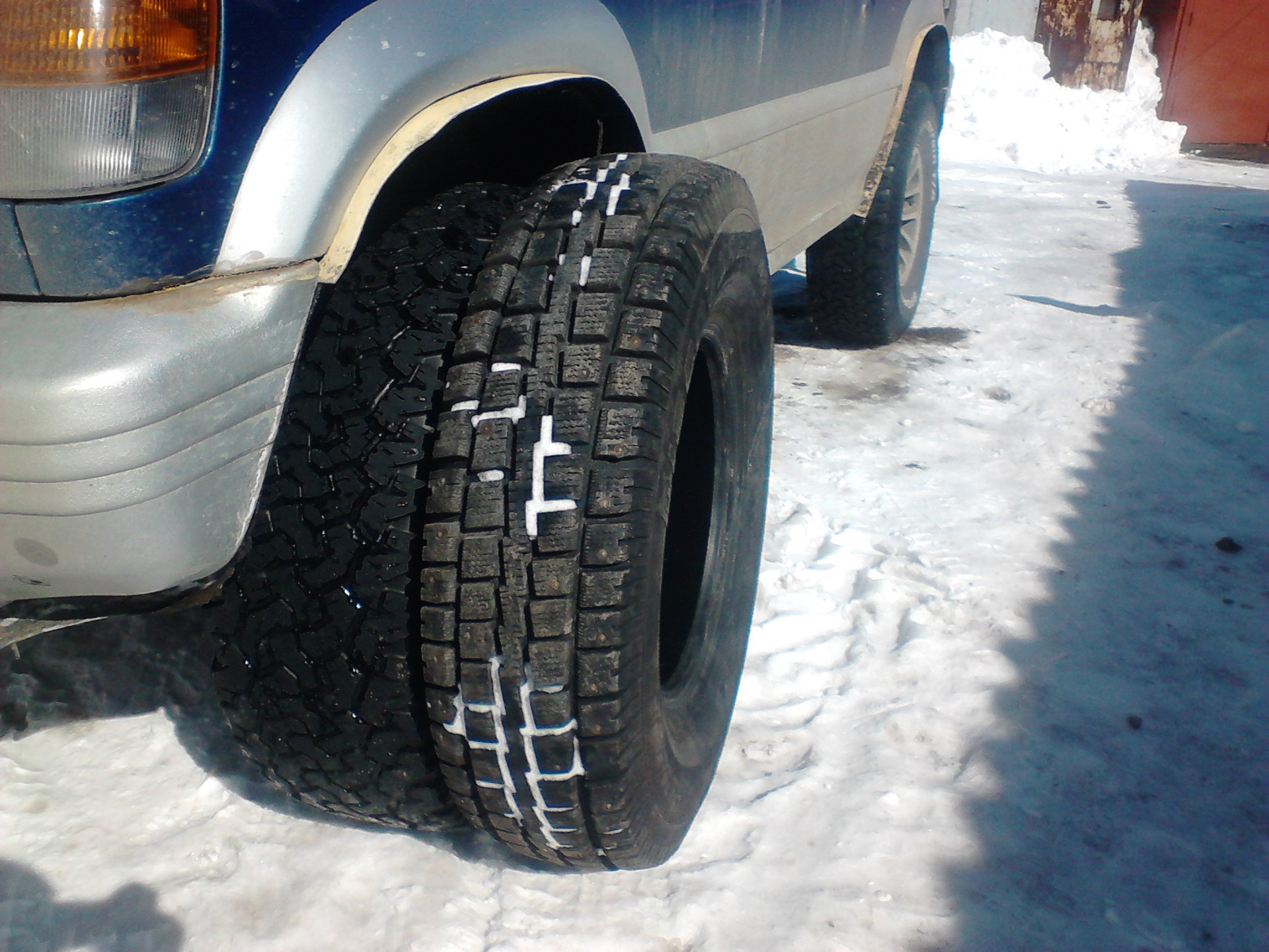 В2 резина. Barum13 175 70. 4. В2 резина. Kama 8,25r20 130/128k кама-240 tt.