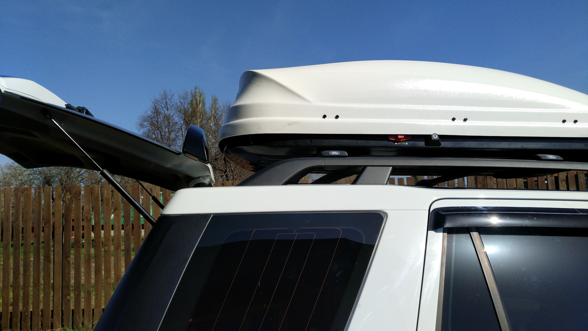 Примерил автобокс на крышу — Land Rover Freelander 2 (L359), 2,2 л ...