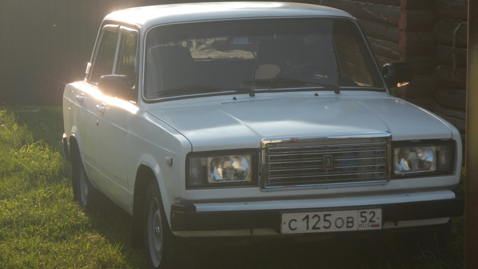 Дико пахнет бензином, где копать? — Lada 21074, 1,6 л, 2006 года ...