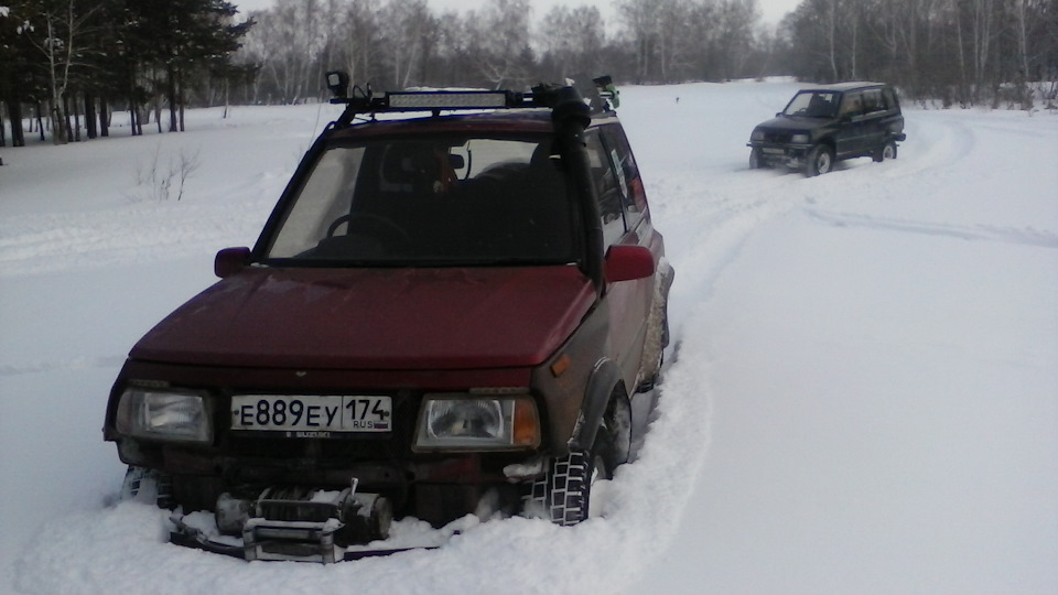 Suzuki escudo ta01w