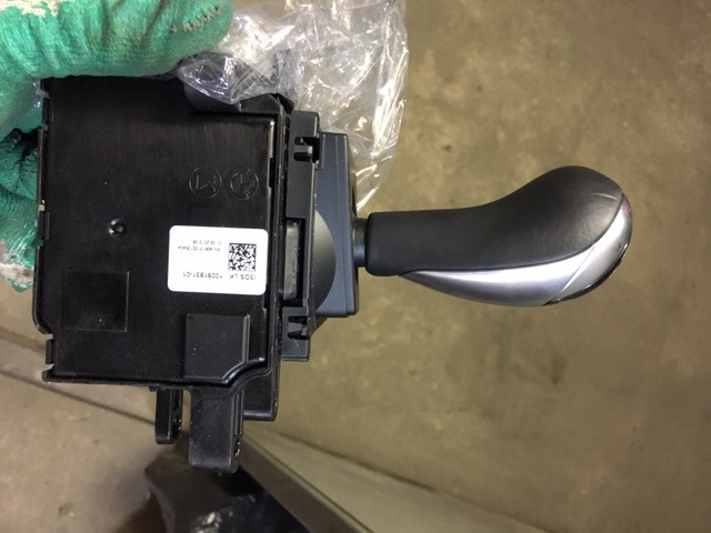 Outlander xl 2. Chevrolet lacetti селектор акпп. Fiat 500 селектор акпп. Селектор акпп форд фокус. Где находится селектор.