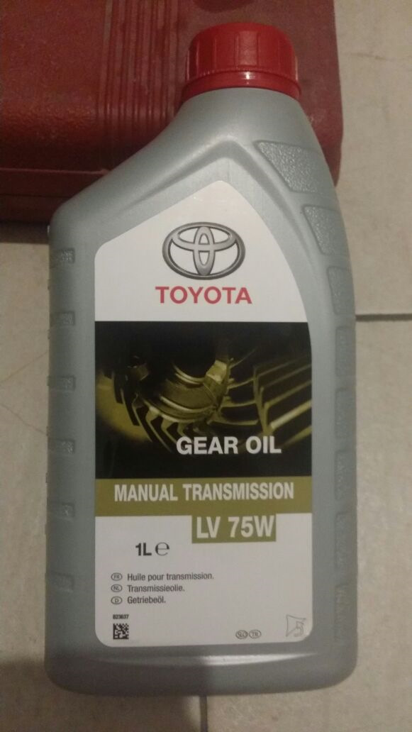 Масло lv 75w. Тойота Gear Oil lv 75w. Toyota lv 75w MT. Toyota Gear Oil lv 75. Toyota Gear Oil lv 75w 08885-81001.