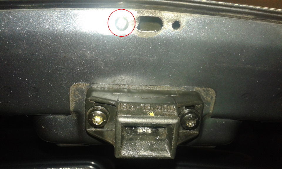 Проворачивается ключ в замке багажника — Renault Logan (1G), 1,4 л ...