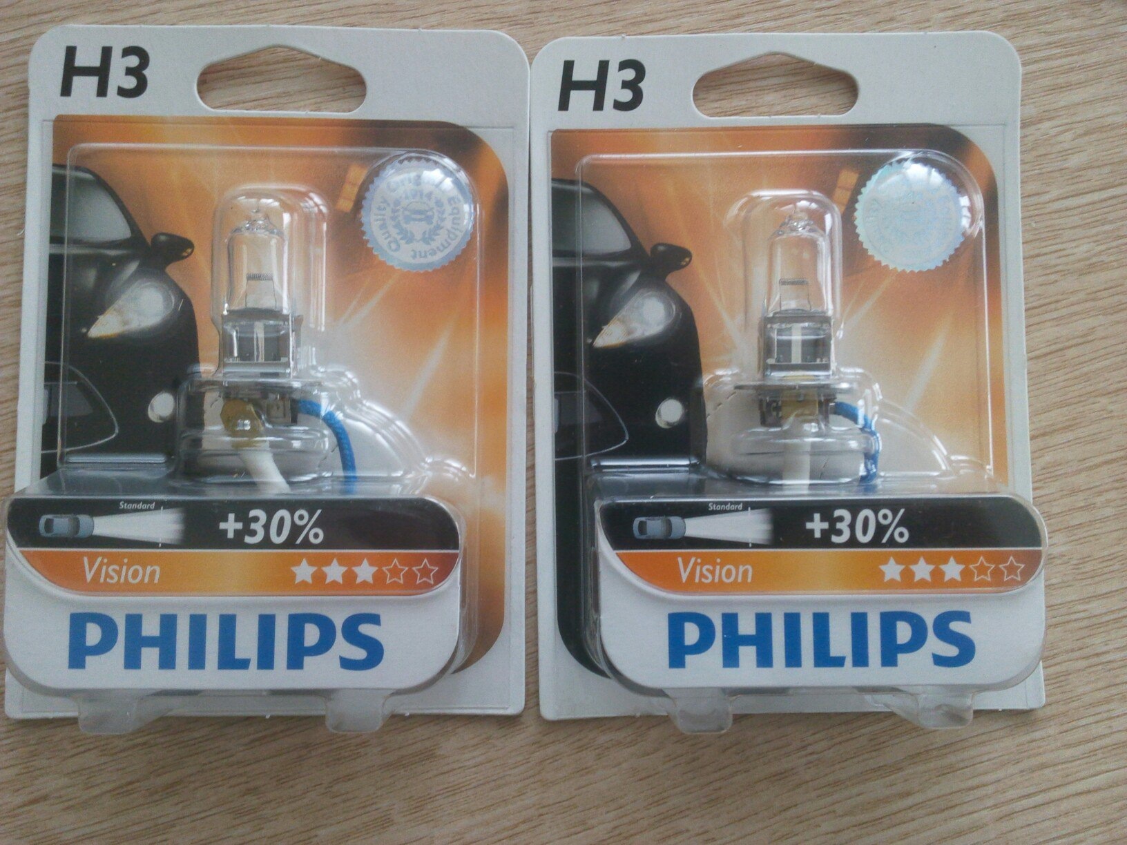 Philips h3 Vision +30%. Philips Vision +30 h4.