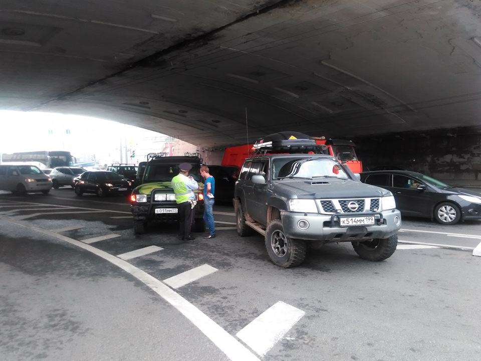 Фото в бортжурнале Nissan Patrol GR II (Y61)