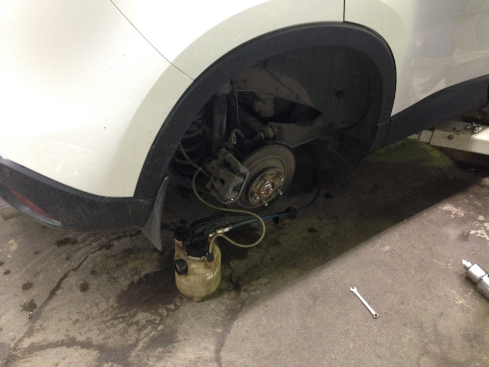 ТО 2 пройдено + замена по гарантии — Mazda CX-5 (1G), 2 л, 2015 года ...