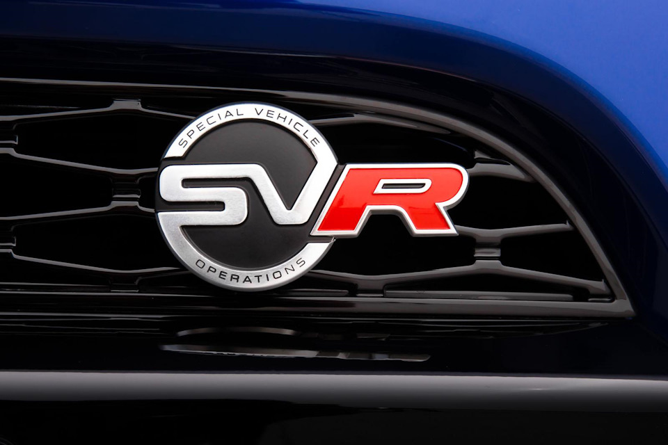 Передний логотип "SVR" | Range Rover Sport LR066553 — United Spare ...