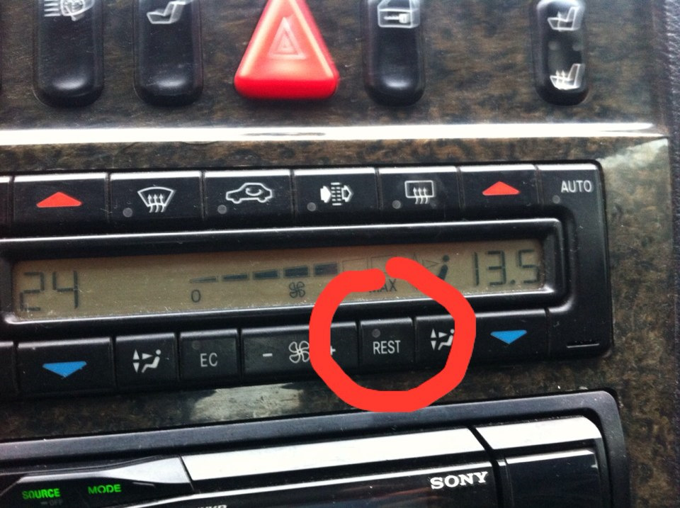 Климат контроль мерседес w210. Климат контроль w210 2002. Климат контроль w210. Климат контроль кнопочный w202. Блок климата на мерседес 210.