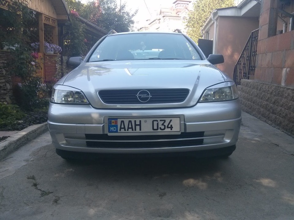 7. Очистка фары и клейка ресниц — Opel Astra G, 2 л, 2007 года | тюнинг ...