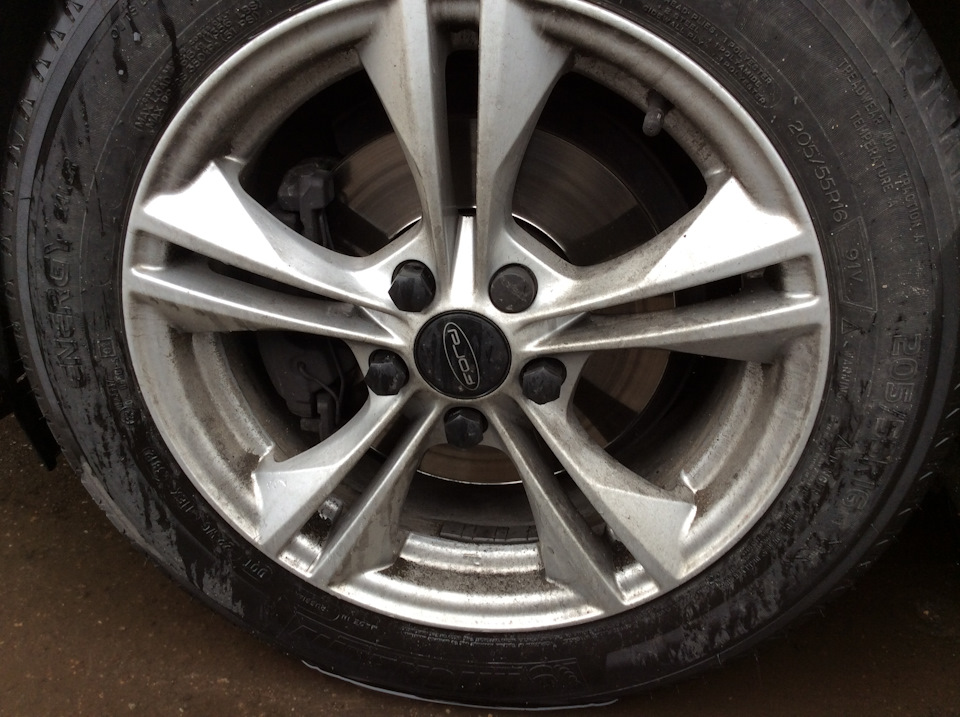 278 ! — Ford Focus Hatchback III