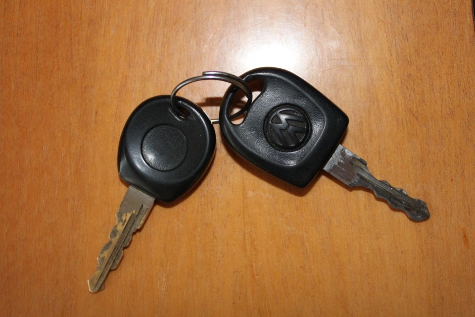 Замок зажигания пассат б5. Ключ зажигания Пассат б3. Ключ зажигания Passat b4. Ключ для Volkswagen b3 Passat. Ключ Volkswagen Passat b5.