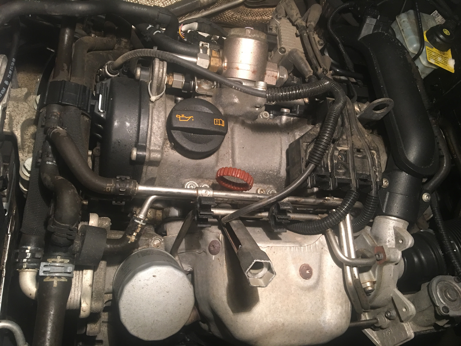 мотор 1. 2 двигатель. 2. мотор cbzb 1. двигатель шкода йети 1.