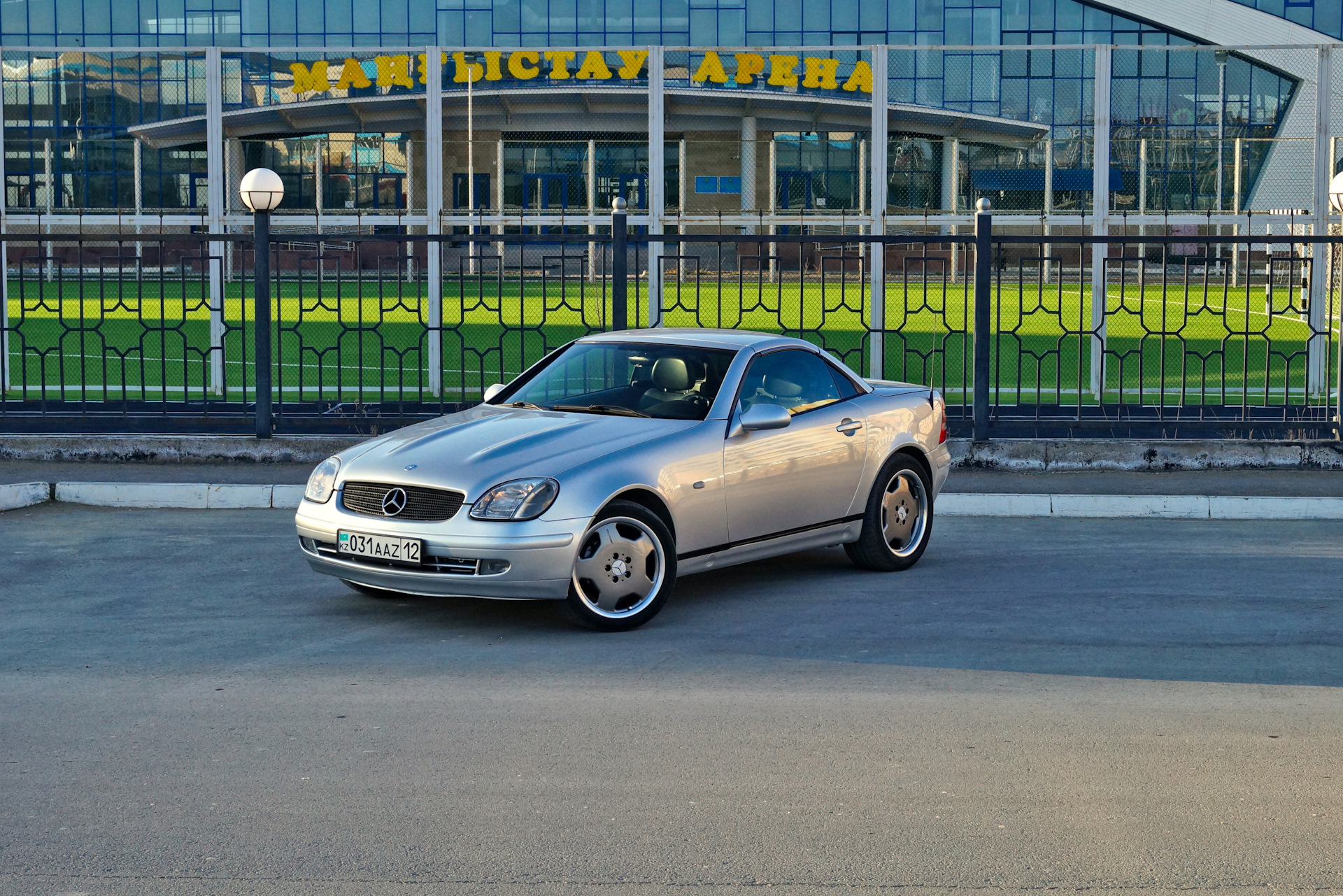 Мерседес Бенц SLK 170