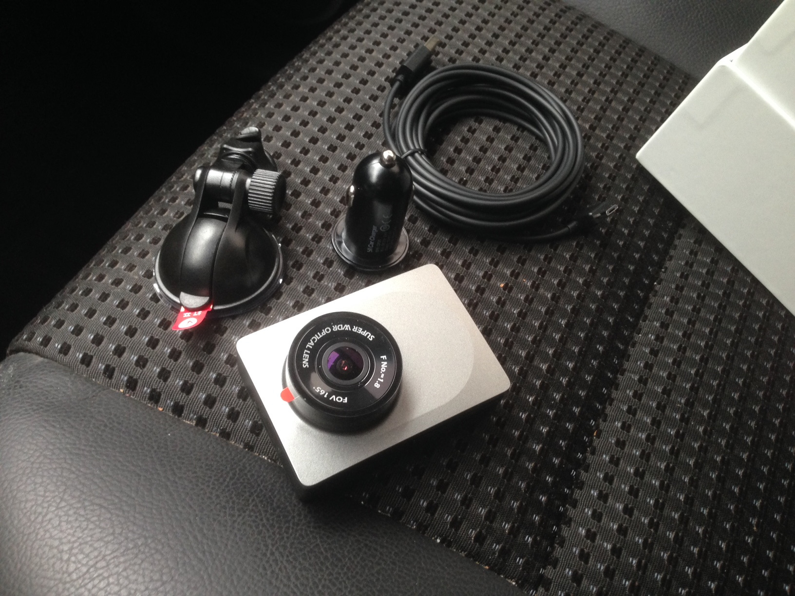 Видеорегистратор xiaomi yi. Видеорегистратор adas 1080p, wifi.