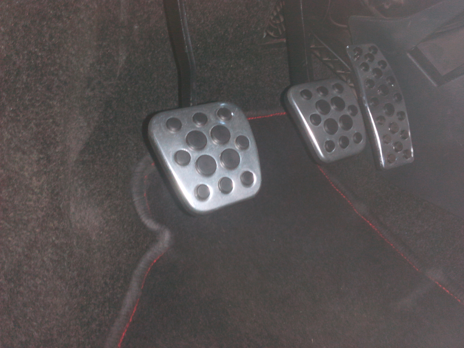 Педали ваз 2108. Педаль газа ваз 2108. Накладка педали сцепления краз 260. Резинка педали газа 2108. Резинка педали газа 2110.